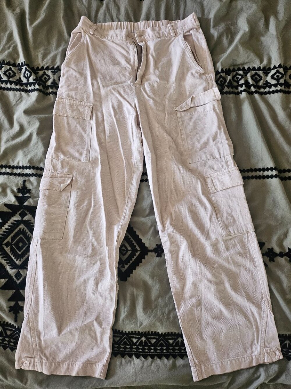 YFB cargo pants